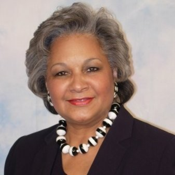 Cynthia Edwards headshot